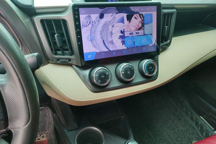 Used Toyota RAV4 2013 2.0L CVT Two-Wheel Drive Urban Edition Audio And AC Panel