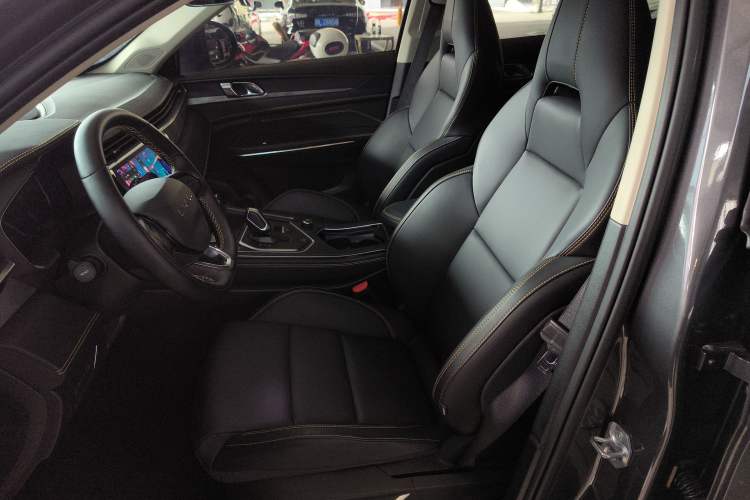 Used Lynk & Co 01 2023 2.0TD Two-Wheel Drive Asian Games Edition Left Front Seat