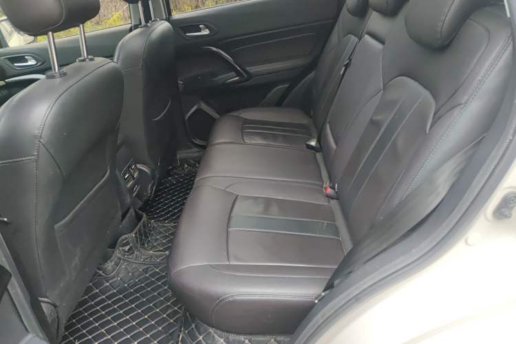 Used GAC Trumpchi GS4 2018 235T Automatic Two-Wheel Drive Luxury Smart Connectivity Millionth Anniversary Edition
