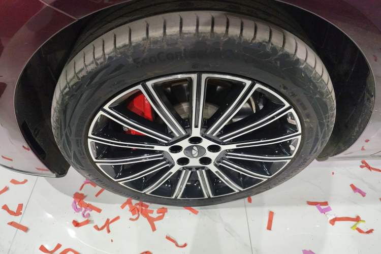 Used Chery Fulwin A9L 2025 Model, Four-Wheel Drive High-Energy Peak Edition