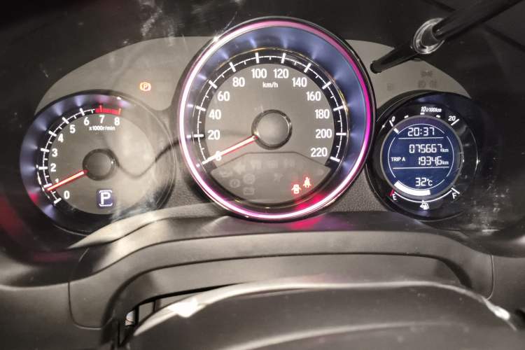 Used Honda XR-V 2017 1.8L EXi CVT Comfort Version
