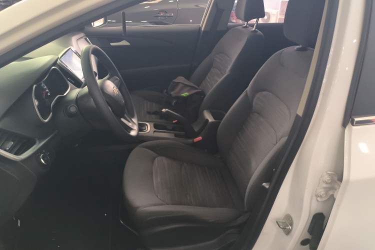 Used Chevrolet Cavalier 2019 320 Automatic Enjoyment with Sunroof Left Front Seat