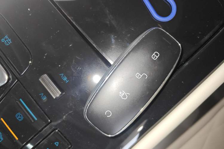 Used Denza D9 2024 DM-i 980 Four-Wheel Drive Prestige Model