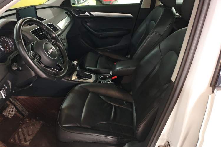 Used Audi Q3 2015 35 TFSI Comfort Model