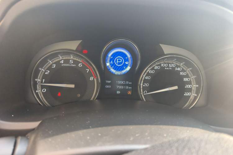 Used Isuzu mu-X 2022 2.0T Gasoline Automatic 4WD Jingyue Trim with 5 Seats