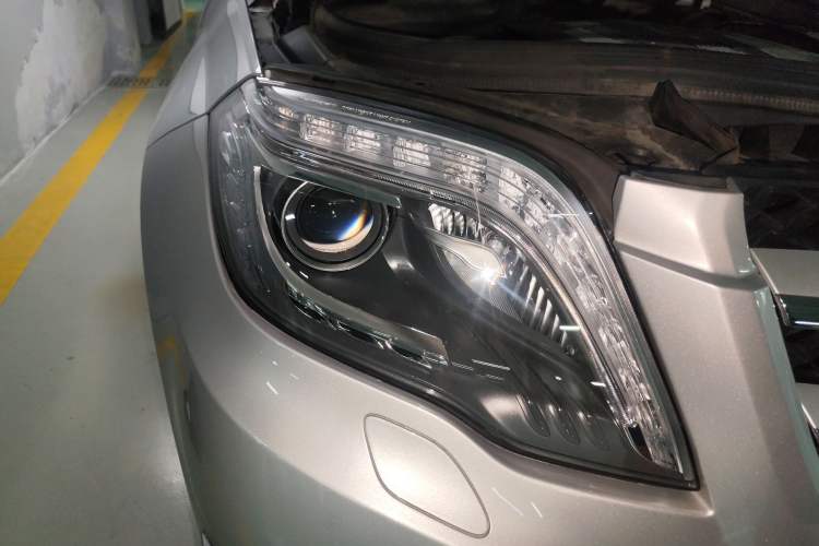 Used Mercedes-Benz GLK-Class 2013 GLK 300 4MATIC Fashion Model