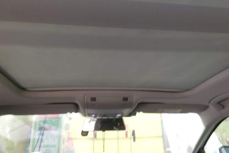 Used Volkswagen Sagitar 2019 280TSI DSG Comfort Version China VI Standard Headliner