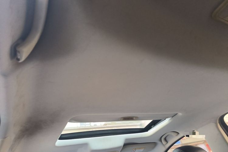 Used SWM X7 2016 1.8L Manual Luxury Edition 7 Seats
