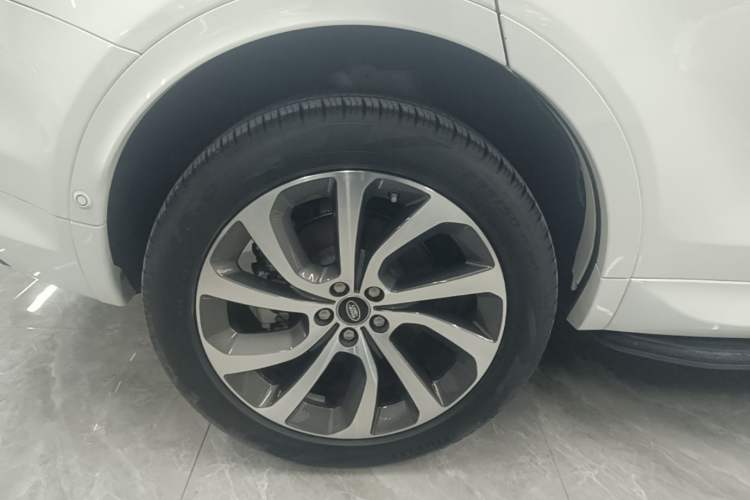 Used Land Rover Discovery Sport New Energy 2021 P300e Performance Tech Edition