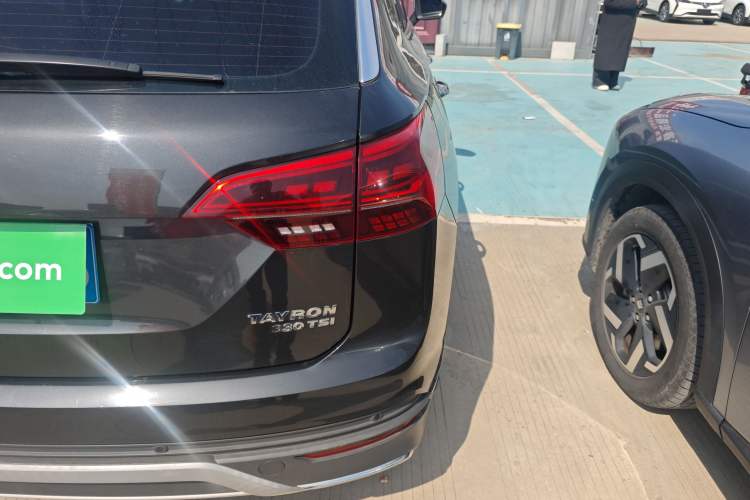 Used Volkswagen Tayron 2019 330TSI Two-Wheel Drive Luxury Model China VI Standard