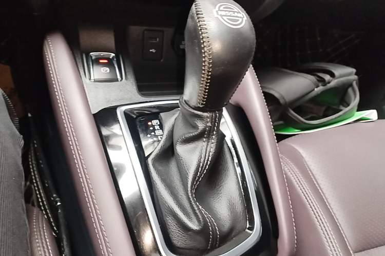 Used Nissan Qashqai 2021 2.0L CVT Luxury Edition
