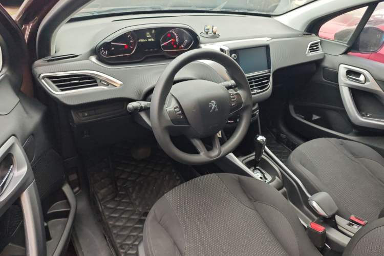 Used Peugeot 2008 2014 1.6L Automatic Fashion Edition