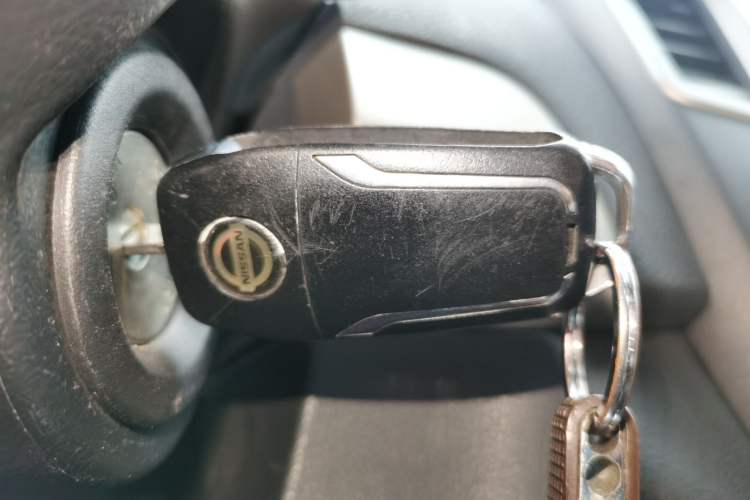 Used Nissan Sylphy 2019 Classic 1.6XE+ CVT Smart Connect Luxury Edition Vehicle Key