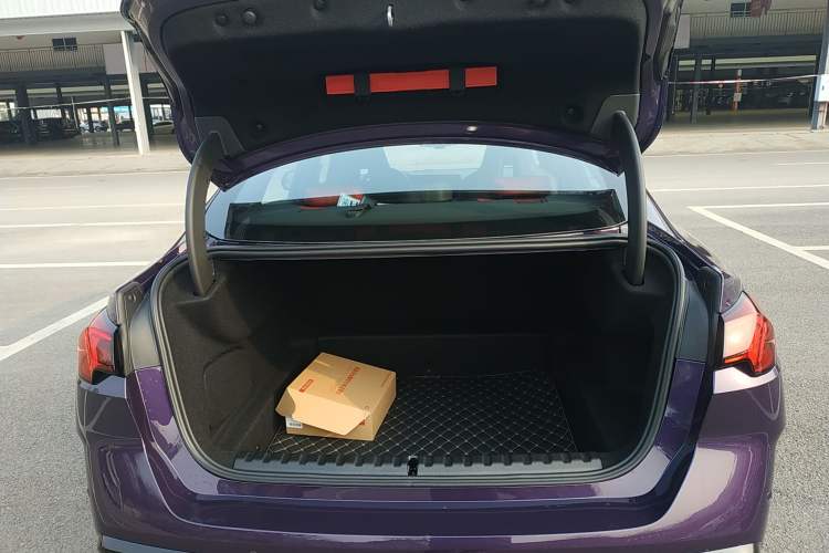 Used BMW M235L 2025 M235L Trunk