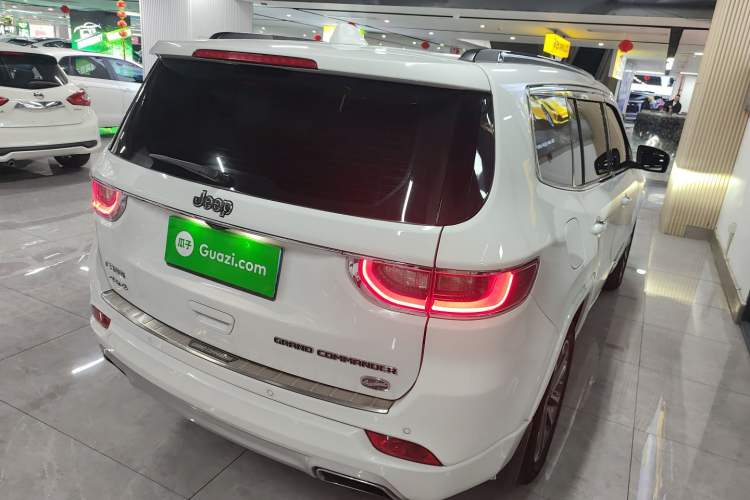 Used Jeep Grand Commander 2018 2.0T Four-Wheel Drive Smart Enjoyment Version China V Emission Standard