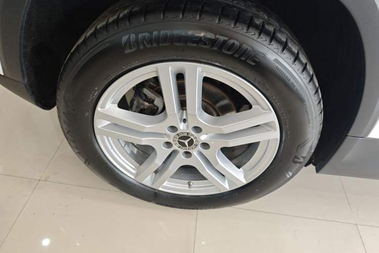 Used Mercedes-Benz GLA 2023 GLA 200 Exterior 5