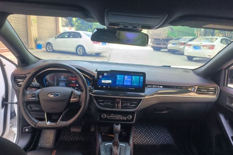 Used Ford Focus 2022 Hatchback EcoBoost 180 Automatic ST Line