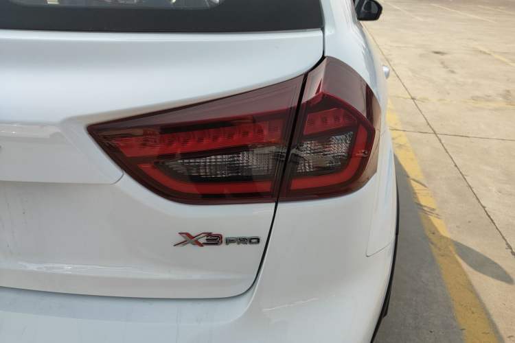 Used Geely Auto Vision X3 2021 PRO 1.5L Manual Elite Model
