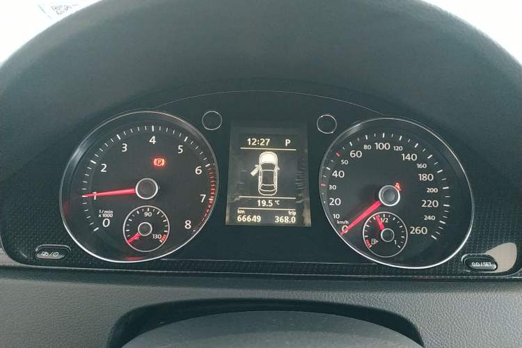 Used Volkswagen Magotan 2015 1.8TSI Luxury Model Instrument Cluster