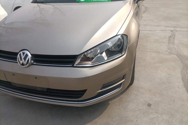 Used Volkswagen Golf 2016 1.6L Automatic Fashion Model