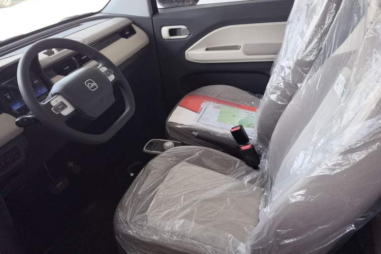 Used Chery QQ Ice Cream 2024 Edition Youth Version 205km Sundae
