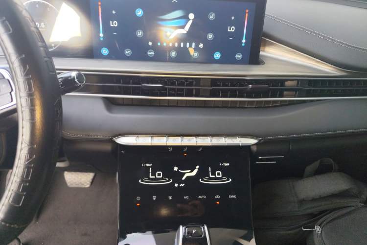 Used Chery Tiggo 8 PLUS 2021 290TGDI DCT Haoting Edition
