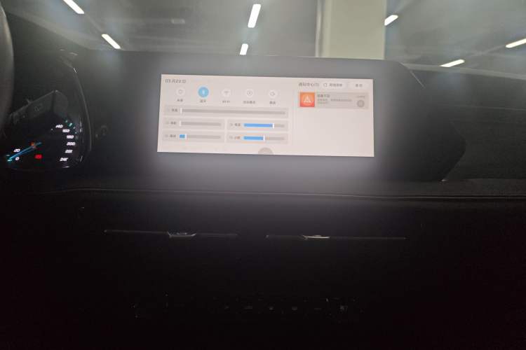 Used CHANGAN OSHAN X7 PLUS 2023 Enjoy Edition 1.5T Automatic Smart Edition 7-Seater
