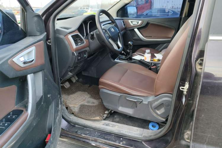 Used Zxauto Terralord 2016 2.5T Two-Wheel Drive Luxury Version JE4D25E
