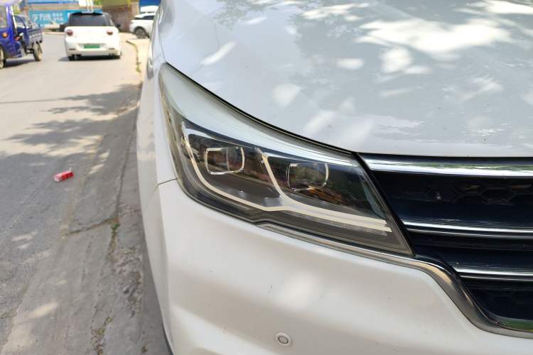 Used Baojun 730 2017 1.8L iAMT Prestige Version 7 Seats