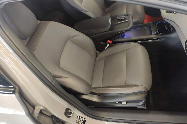 Used Hongqi EH7 2024 640 Pro+ All-Wheel Drive