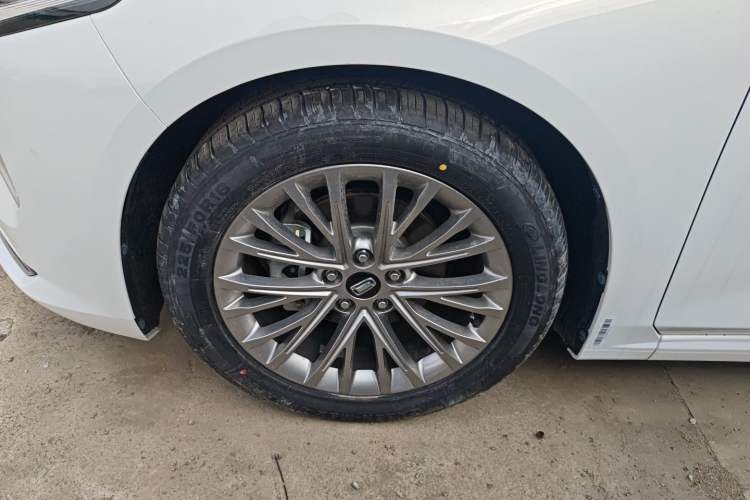 Used Bestune B70 2025 Dragon Edition 1.5T Enjoyment Model