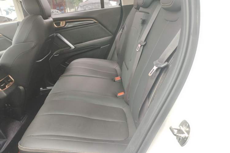 Used Baojun RS-5 2019 1.5T CVT Intelligent Drive Luxury Edition China VI
