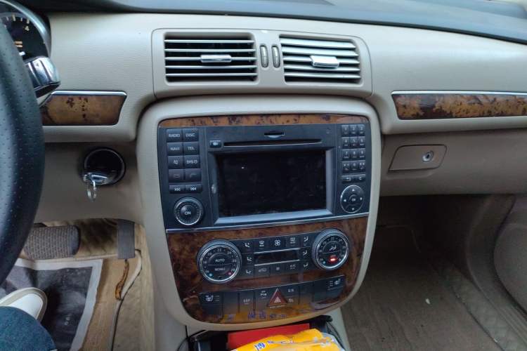 Used Mercedes-Benz R-Class 
