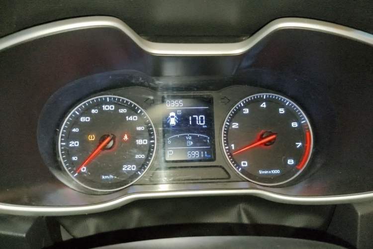 Used MG ZS 2018 1.5L Automatic Luxury Edition China V Standard
