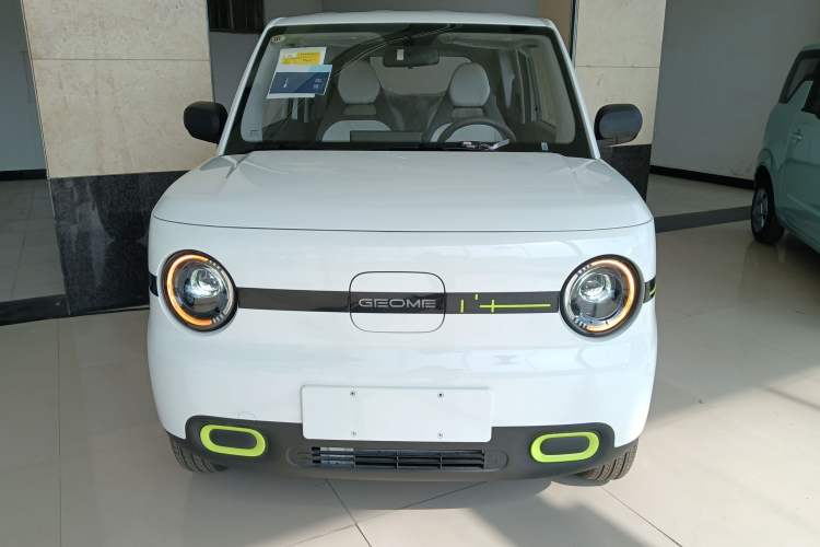 Used Geely Galaxy Panda 2025 210 km – Yuanqi Bear Front