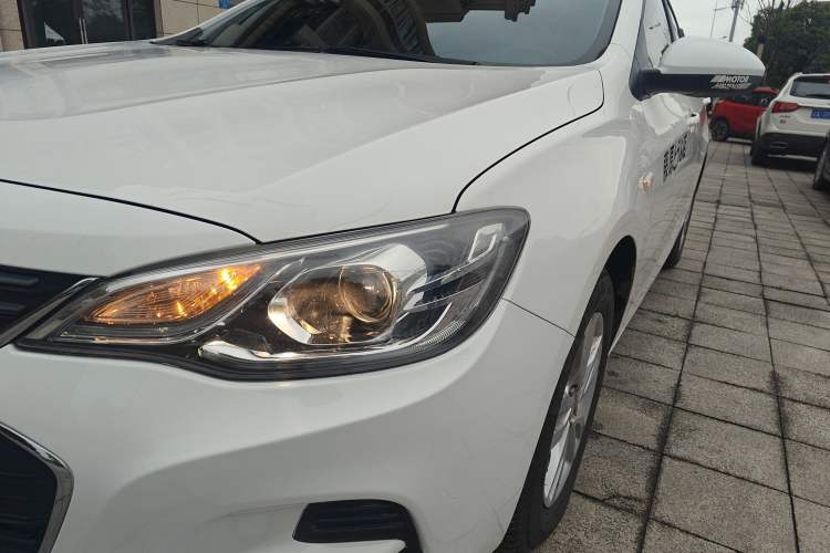 Used Chevrolet Cavalier 2019 320 Manual Xinyue Edition Left Front Headlight
