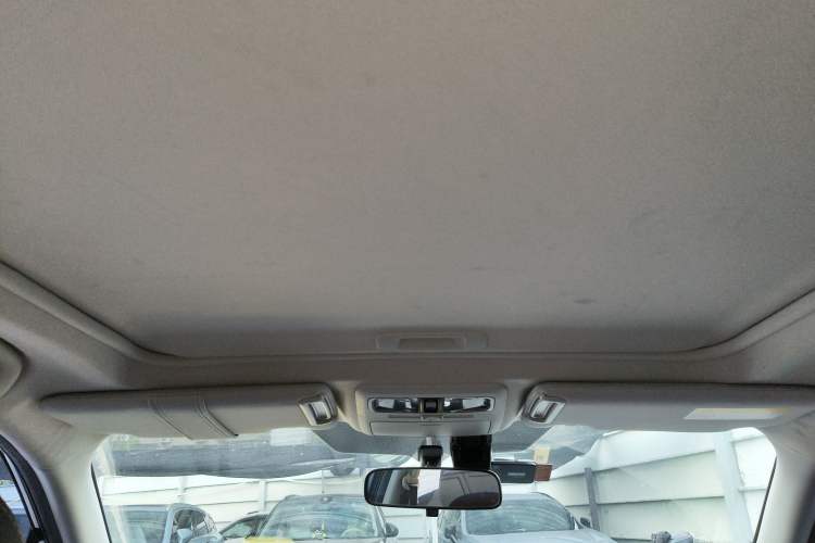 Used Subaru Forester 2016 2.5i Prestige Navigation Edition
