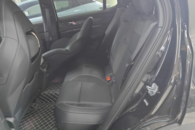 Used Lynk & Co 01 2024 2.0TD Four-Wheel Drive Dark Night Edition