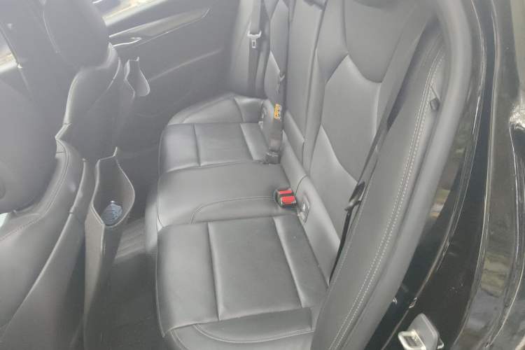 Used Cadillac CT5 2023 28T Luxury Edition (Standard Version) Left Rear Seat