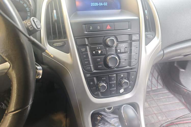 Used Buick GT 2010 XT 1.8L Automatic Fashion Edition
