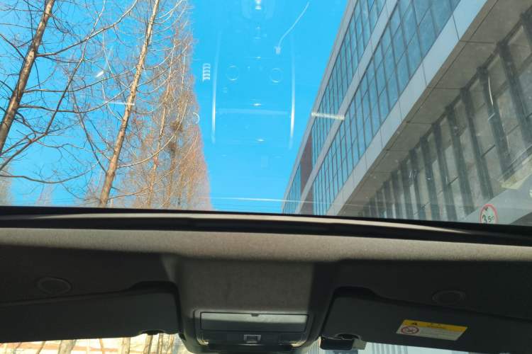 Used Land Rover Discovery Sport 2022 Revised Version 249 PS R-Dynamic S Performance Edition 5 Seats Headliner