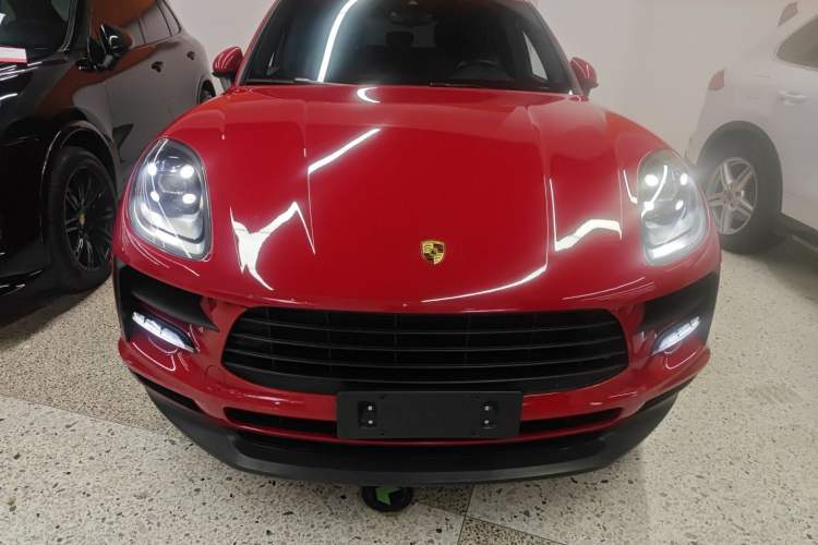 Used Porsche Macan 2018 Macan 2.0T