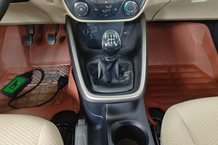 Used Ford Escort 2017 Revised Version 1.5L Manual Comfort Edition