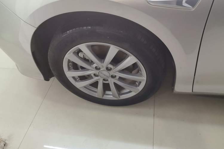 Used AION S 2023 Meizu 580 Lithium Iron Phosphate Left Front Wheel Hub