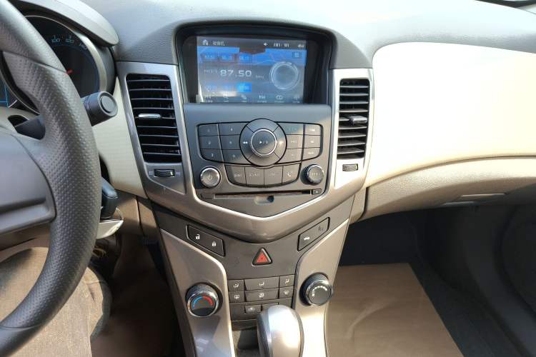 Used Chevrolet Cruze 2015 1.5L Classic SE AT