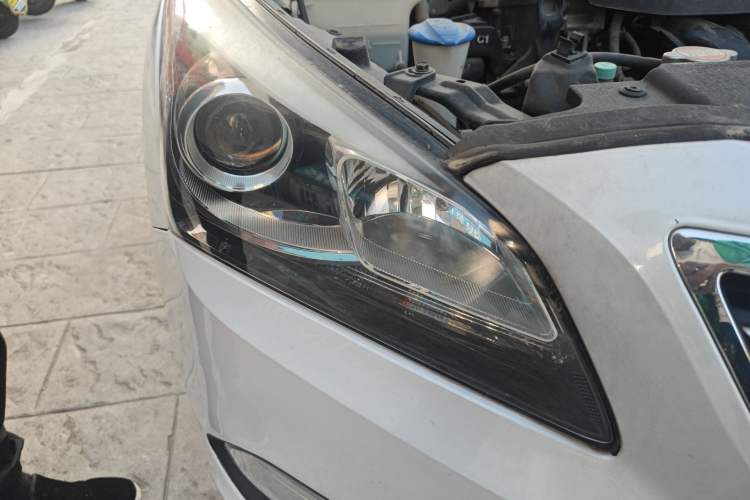 Used Hyundai Mistra 2014 1.8L Automatic Smart GLS
