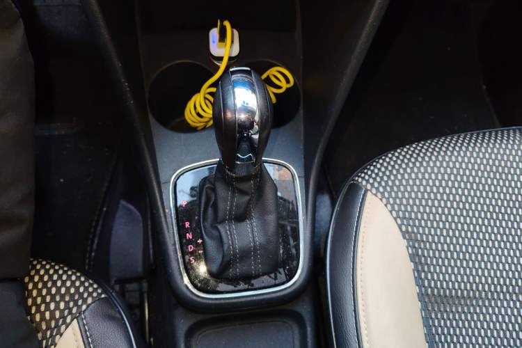 Used Volkswagen Polo 2014 1.6L Cross Polo Automatic