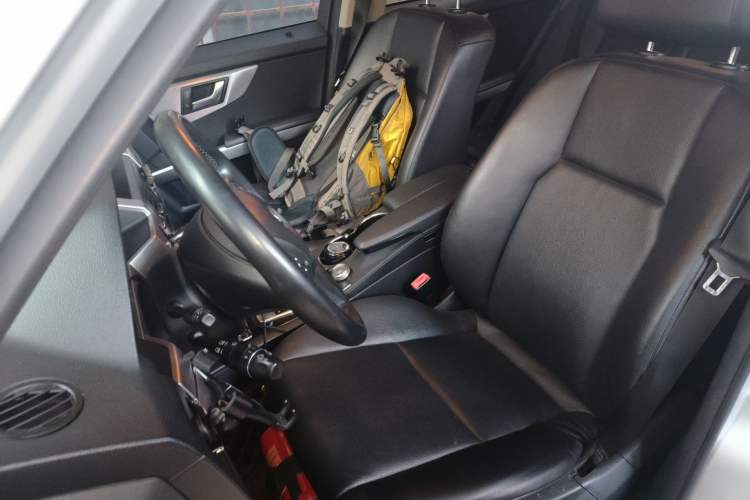 Used Mercedes-Benz GLK-Class 2011 GLK 300 4MATIC Dynamic Model