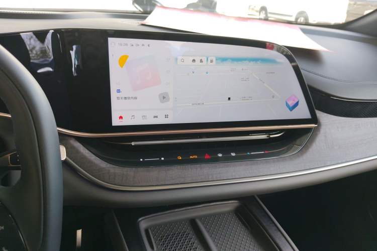 Used Hongqi Tiangong 08 2025 680 All-Wheel Drive Smart Selection Edition Audio And AC Panel