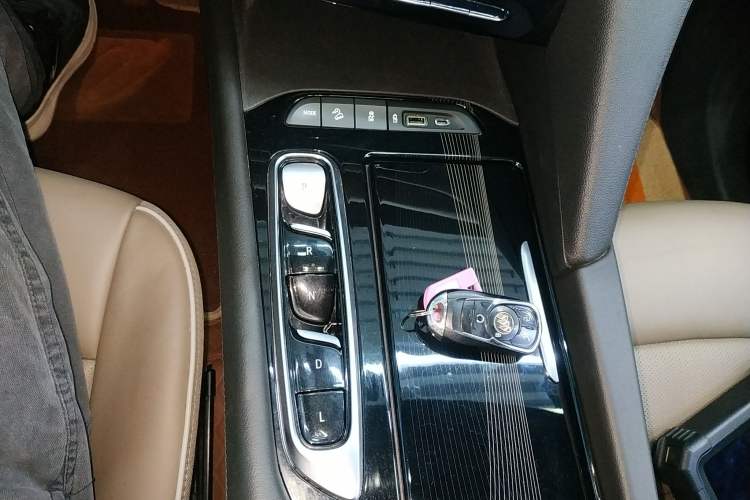 Used Buick Enclave 2020 28T Four-Wheel Drive Flagship Version
